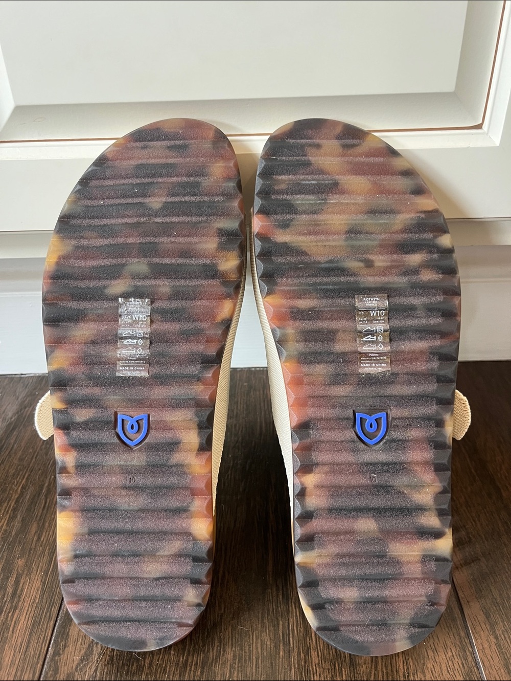 NWT ROTHY’S BUCKLE SLIDE - Picture 5 of 5